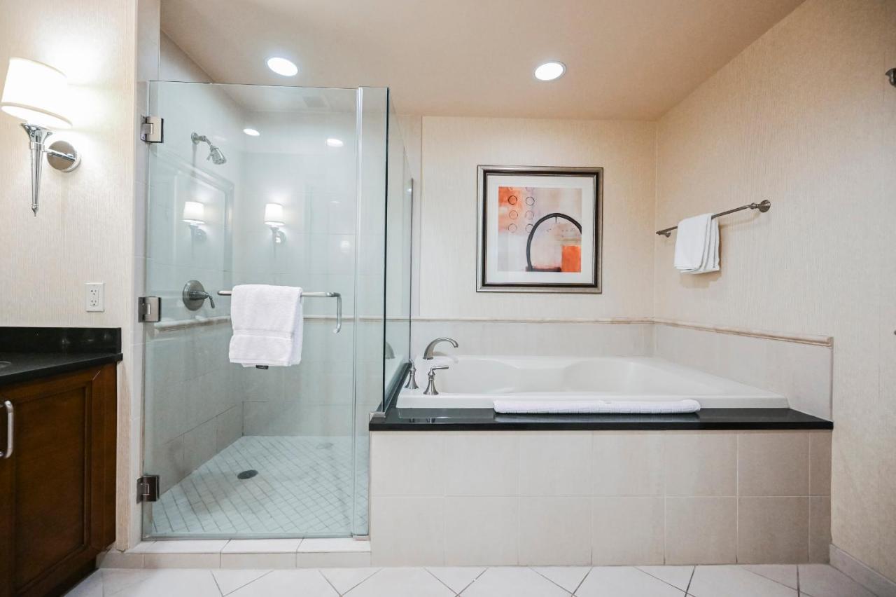 لاس فيغاس Mgm Signature Towers, Balcony Suite, Strip View - No Resort Fees! المظهر الخارجي الصورة