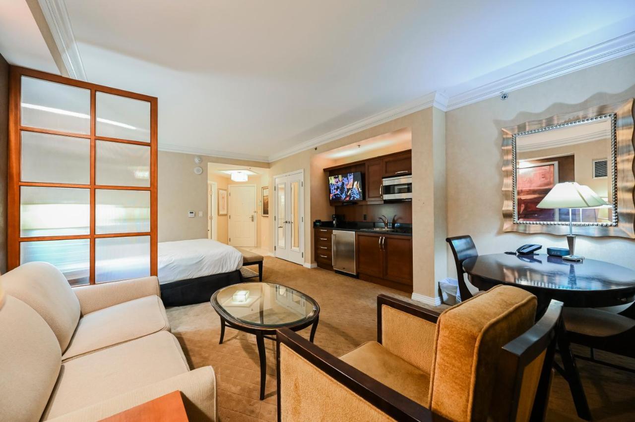 لاس فيغاس Mgm Signature Towers, Balcony Suite, Strip View - No Resort Fees! المظهر الخارجي الصورة
