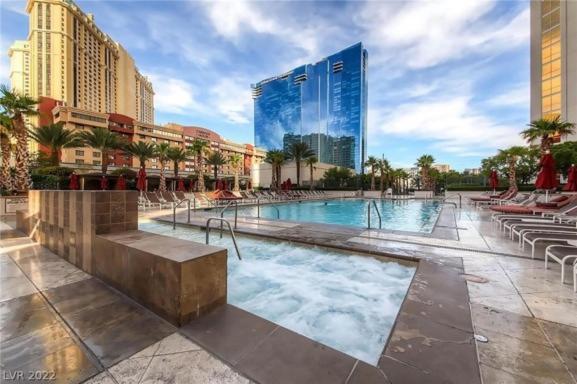 لاس فيغاس Mgm Signature Towers, Balcony Suite, Strip View - No Resort Fees! المظهر الخارجي الصورة
